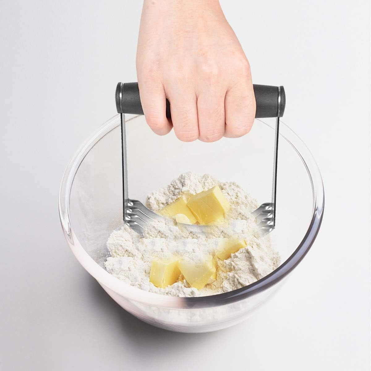 Professional Baking Tools Biscuit Cutter Set Dough Blender/Cutter round Cookies Cutter with Handle + Pastry Scraper+Egg Separator Heavy Duty Baking Dough Tools Pastry Utensils (Baking Tools)