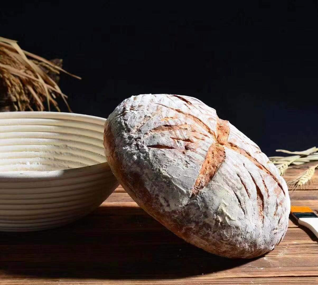 Banneton Bread Proofing Basket, Banneton Basket Set, 9 Inch Sourdough Proofing Basket round Proofing Bowls Handmade Rattan Baskets with Bread Lame and Liners, Sourdough Bread Baking Supplies