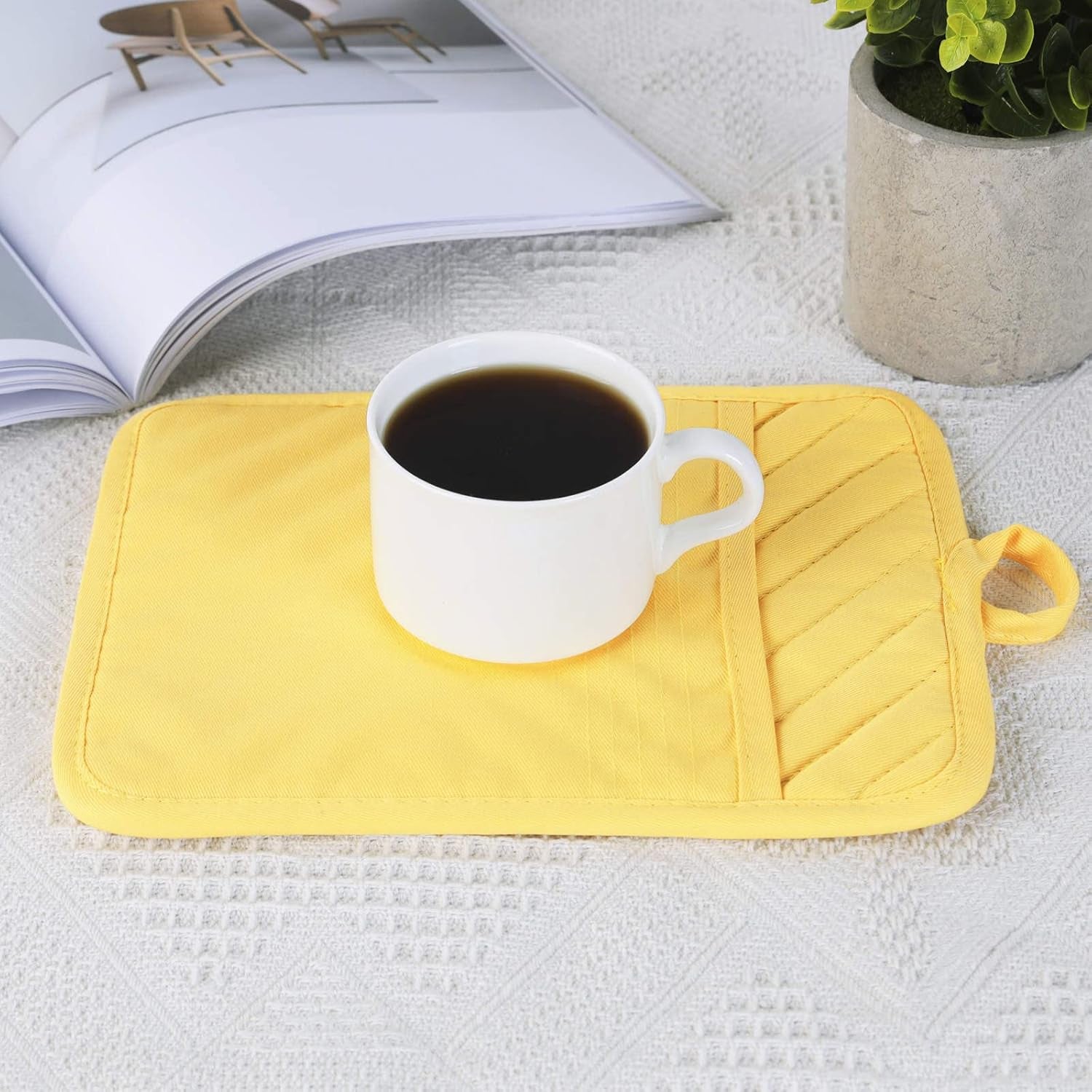 Pot Holders and Oven Mitts 7" X 9" Heat Resistant Cotton Pocket Pot Holder Set Feature of Non Slip Kitchen Hot Pad Oven Mitts, 3-Pack (Aqua Sky)